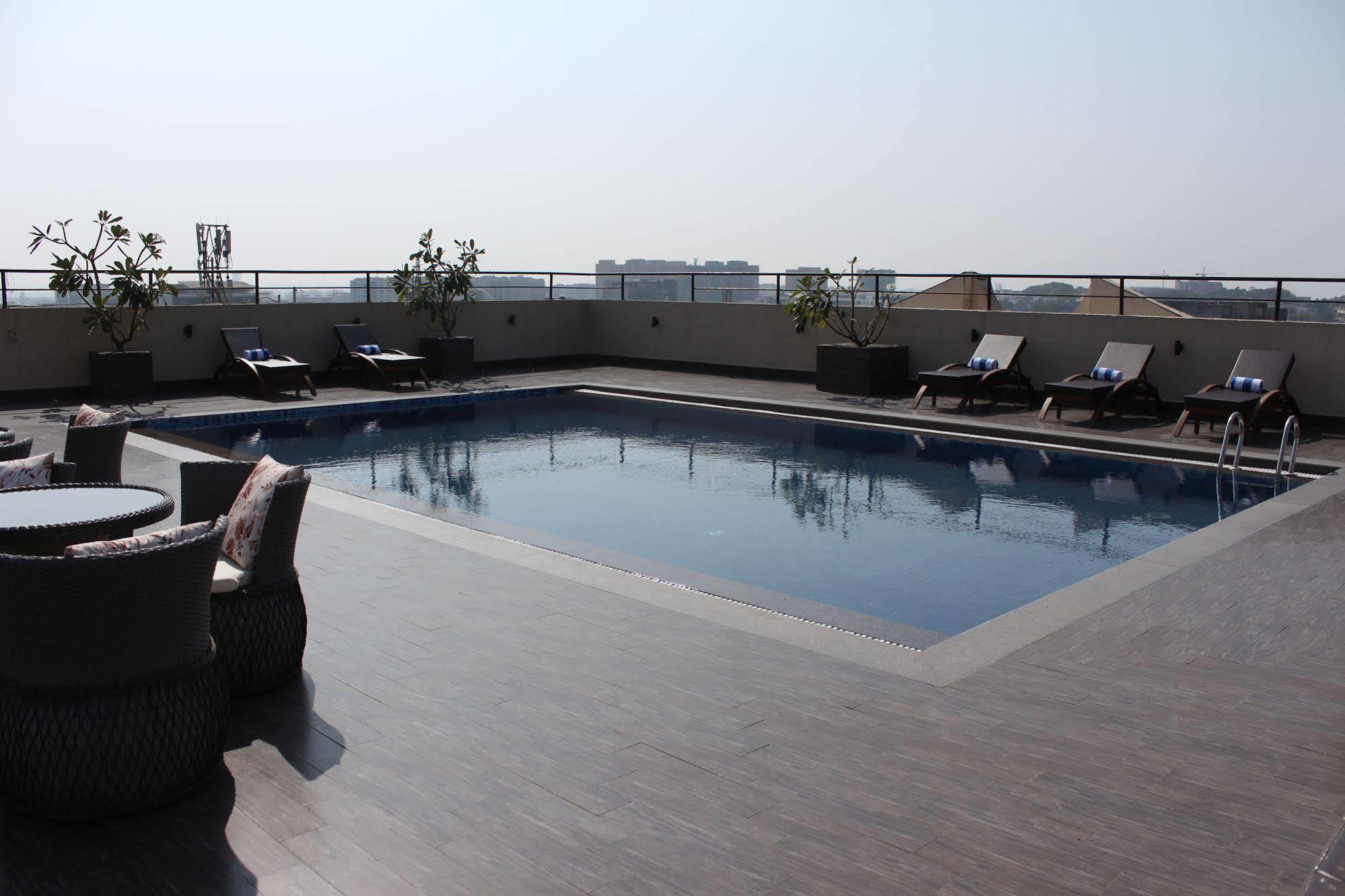 Goldfinch Hotel Mumbai Luaran gambar